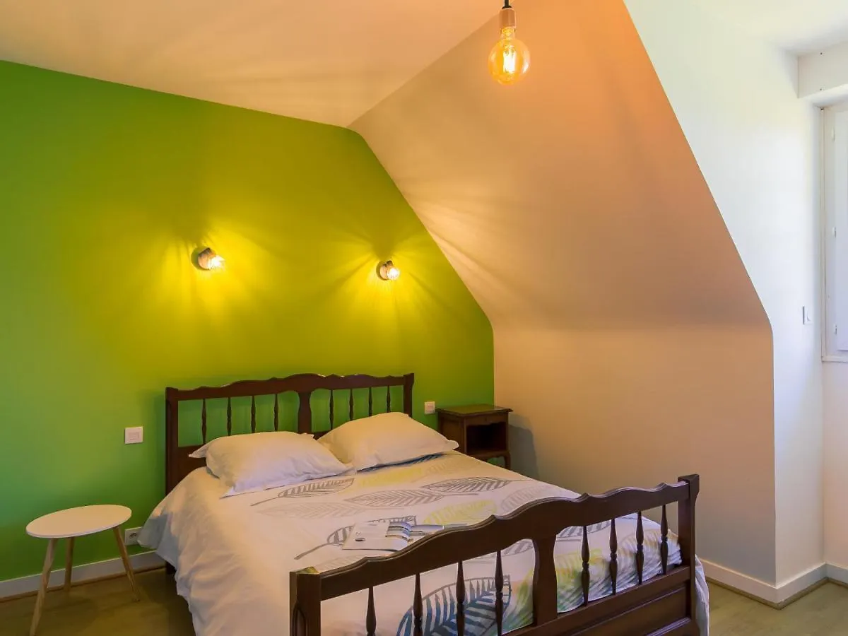 Holiday Home Saint Gonvel - Ldz103 By Interhome Landunvez Francia