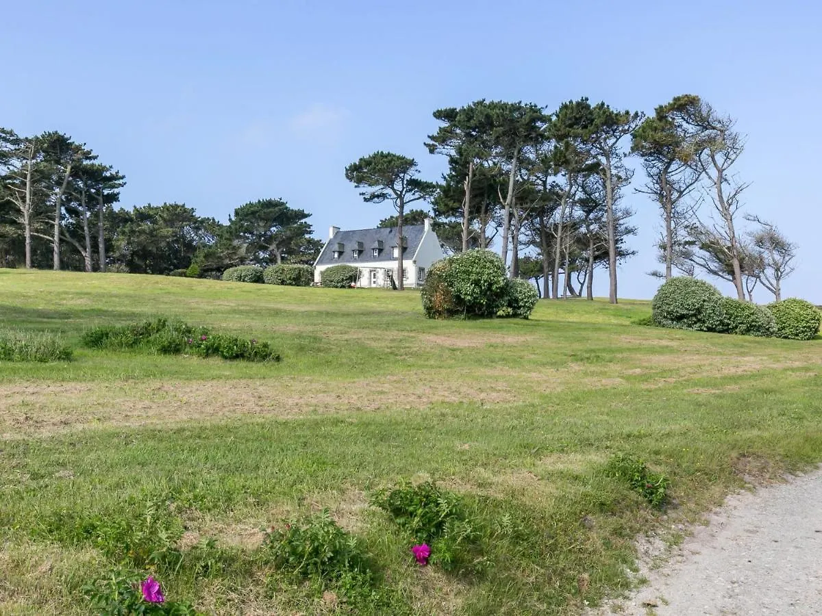 Holiday Home Saint Gonvel - Ldz103 By Interhome Landunvez France
